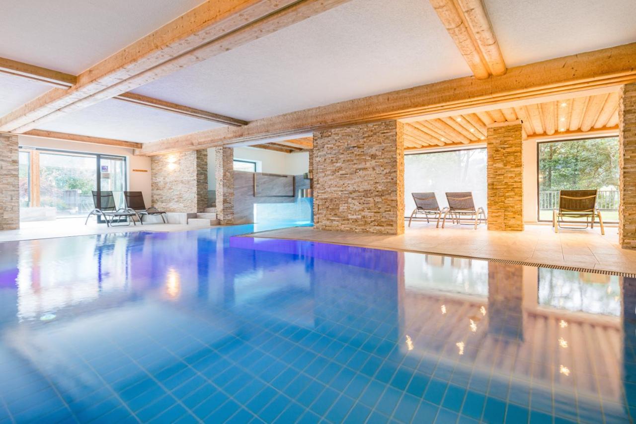 Hotel Nockresort Бад Кляйнкирххайм Экстерьер фото