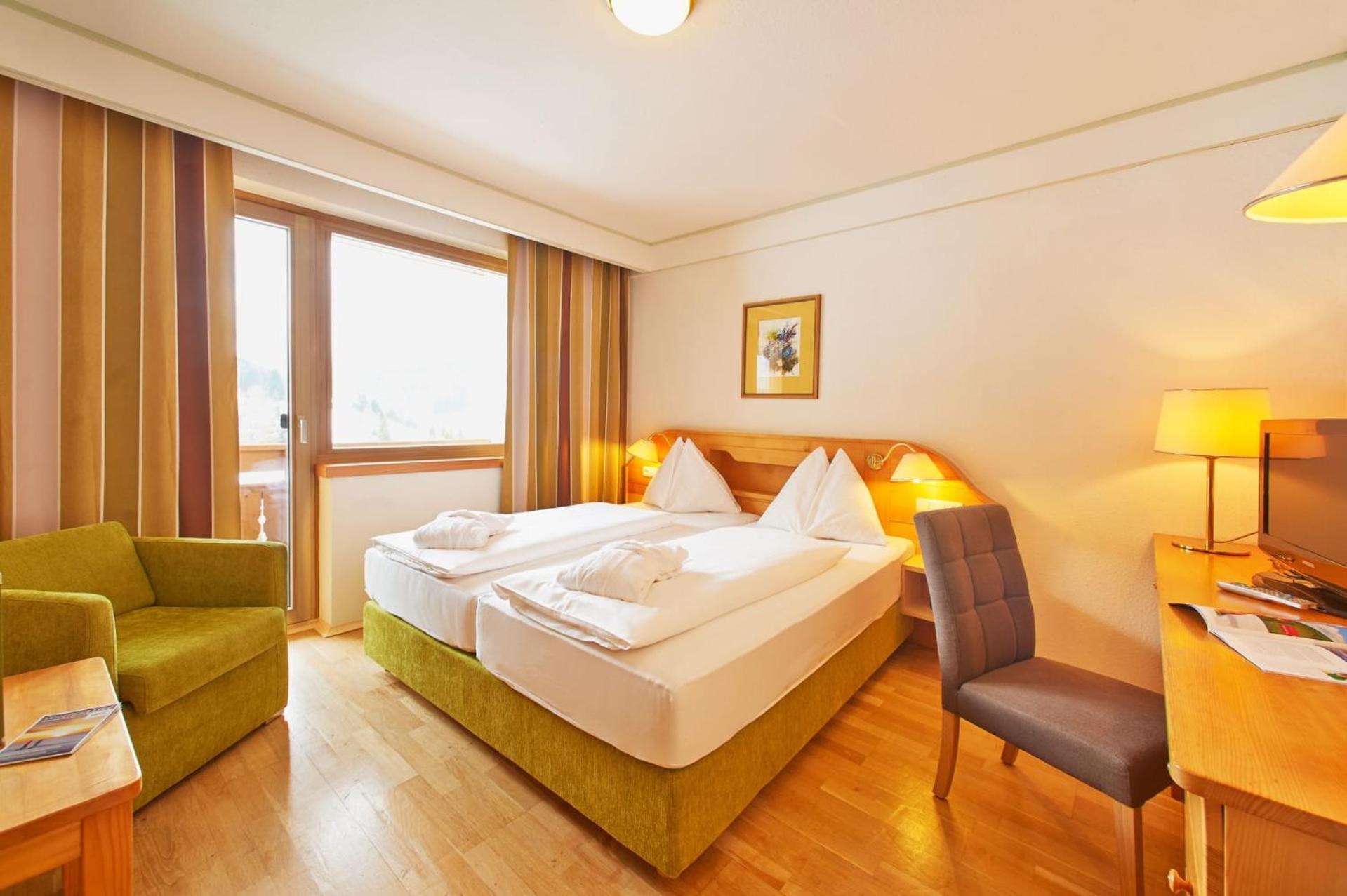 Hotel Nockresort Бад Кляйнкирххайм Экстерьер фото