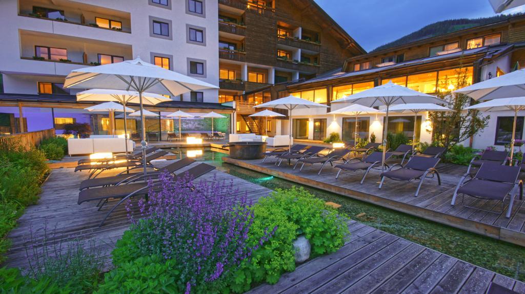 Hotel Nockresort Бад Кляйнкирххайм Экстерьер фото