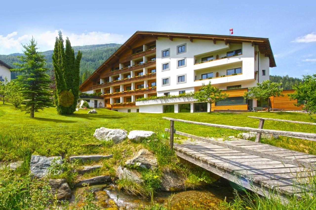 Hotel Nockresort Бад Кляйнкирххайм Экстерьер фото